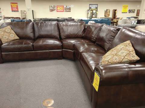 Jobs in Raymour & Flanigan Furniture and Mattress Clearance Center - reviews